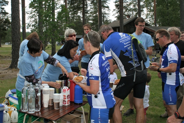 12.final refreshments