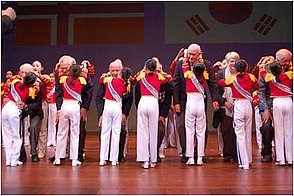 Honnør til norske koreaveteraner